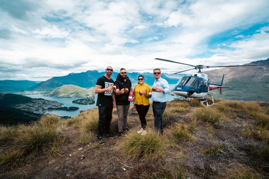 Queenstown: Helicopter Flight and Gin Tasting Tour - What $450 per person really buys