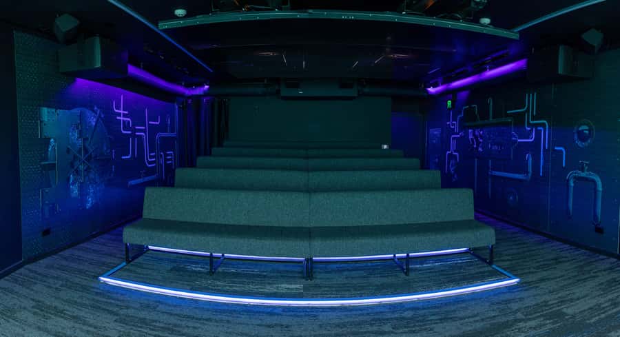Queenstown: Hidden Underwater Theatre Experience - What the experience does well, and where it falls short