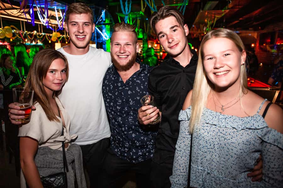 Queenstown: Ice Bar Crawl - Why this Queenstown night out offers strong value