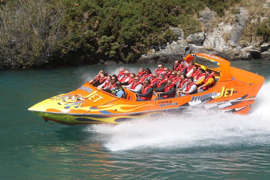 Queenstown: Jet Boat Adventure with Thunder Jet - Lake Wakatipu turns scenery into speed