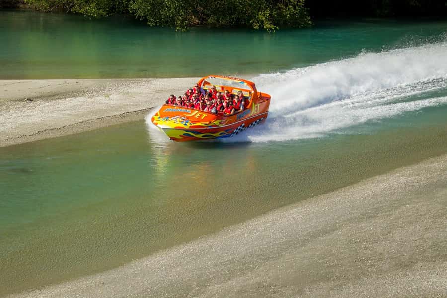 Queenstown: Jet Boat Adventure with Thunder Jet - The 360-degree spins are the main event