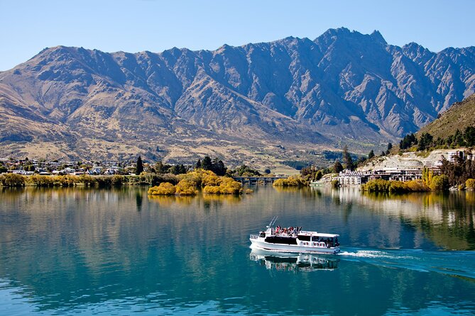 Queenstown: Lake Wakatipu Scenic Cruise (90 Minutes) - Setting out from Queenstown Bay
