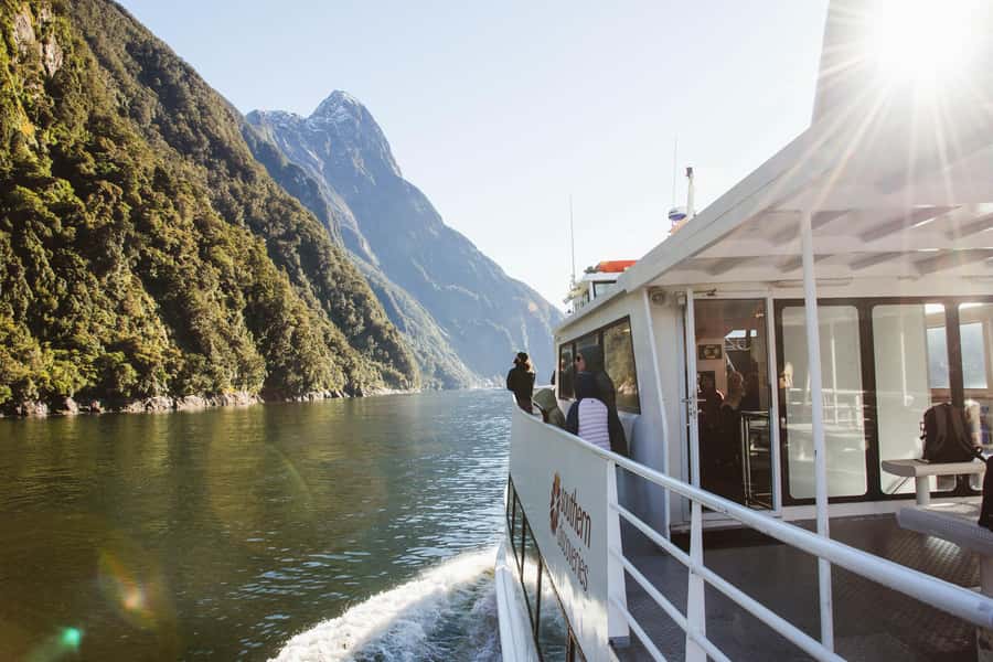 Queenstown: Milford Sound Flight and Cruise - Weather, cancellations, and the real drawback