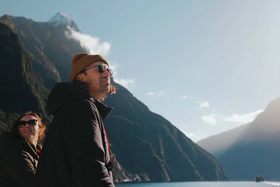Queenstown: Milford Sound Flight and Cruise - Practical tips for getting the most from the day