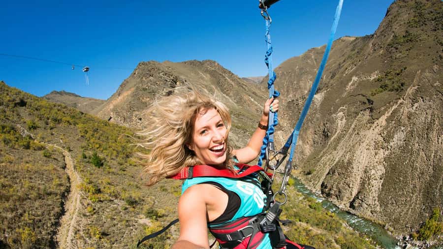 Queenstown: Nevis Canyon Swing - 70m Free-Fall! - The mountain road to the Nevis site