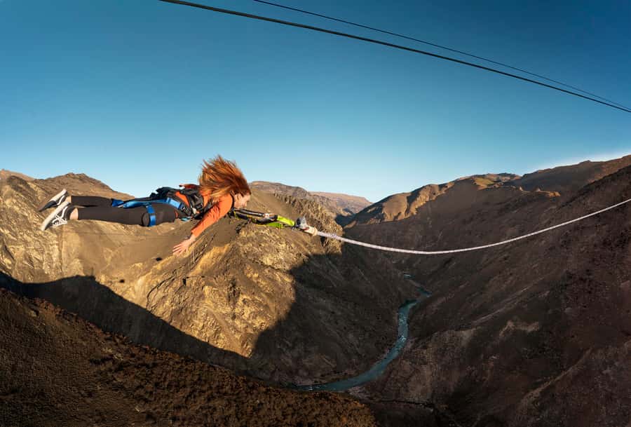 Queenstown: Nevis Catapult - World's Biggest! - Leaving Queenstown for the Nevis Playground