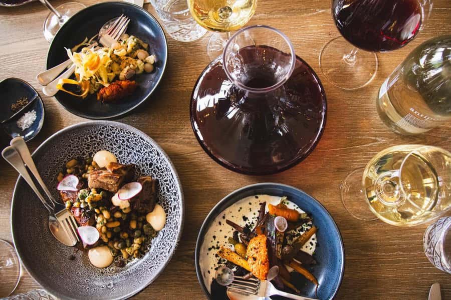 Queenstown: Premium Full-Day Central Otago Wine Tasting Tour - Key details at a glance