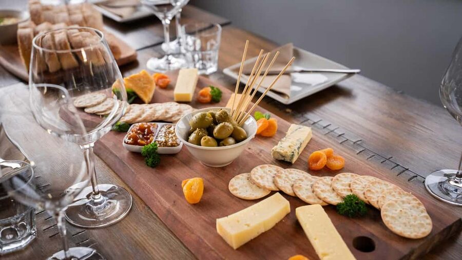 Queenstown: Premium Wine Tasting Tour - Starting from central Queenstown