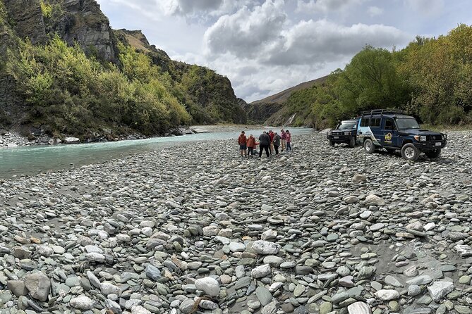 Queenstown: Private 4WD Adventure (4 hrs) – Choose Your Route - A 30-minute tea stop at Skippers School