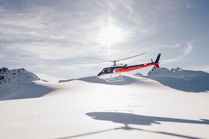 Queenstown: Southern Glacier 50-Minute Helicopter Flight - Mt Aspiring, Tititea, and the icefalls