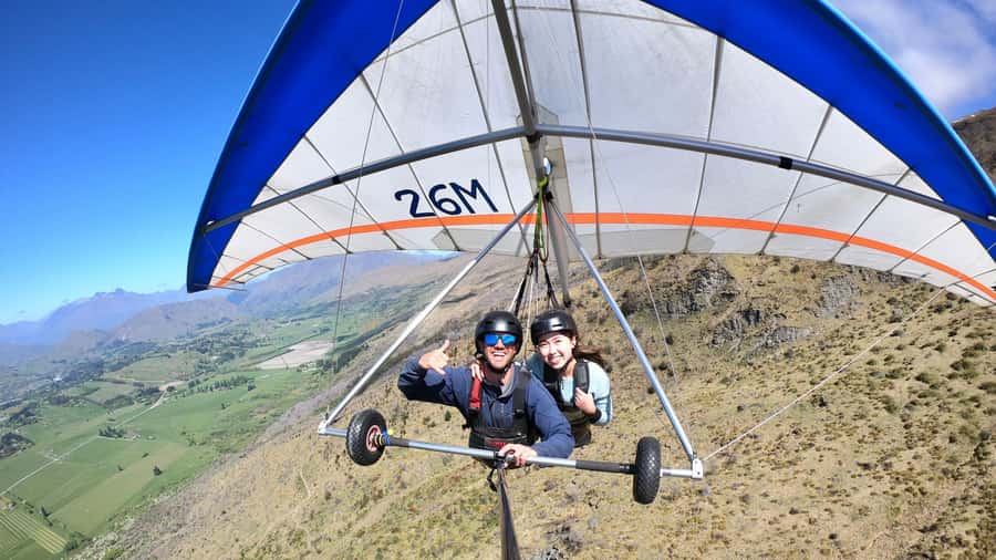 Queenstown: Tandem Hang Gliding Experience - Take-off and the first moments in the air