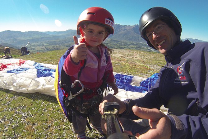 Queenstown Tandem Paragliding from Coronet Peak - From Camp Street to the mountain launch