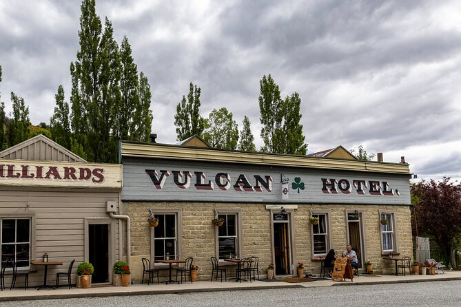 Queenstown to Dunedin with Taieri Gorge Train One-Way Tour - Two hours on the Taieri Gorge Railway