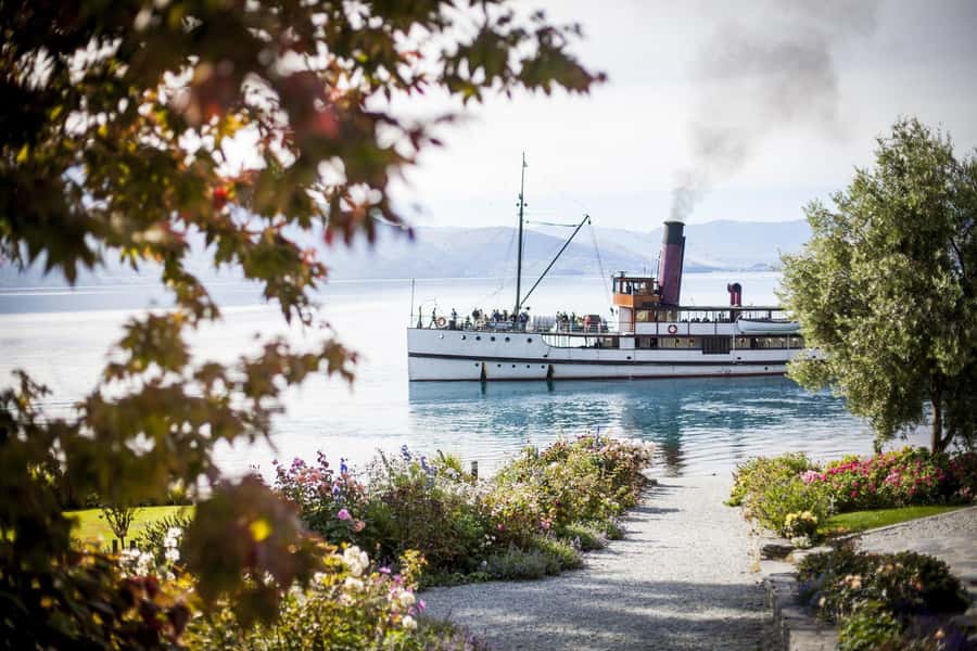 Queenstown: Walter Peak Gourmet BBQ & Lake Whakatipu Cruise - Why This Queenstown Combination Works