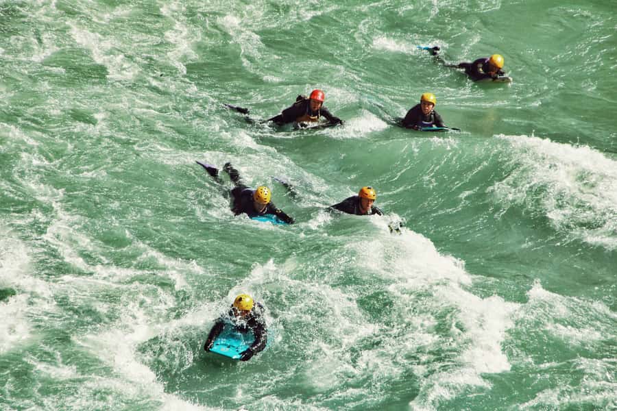 Queenstown: White Water Surfing Along the Kawarau River - Getting dressed for cold, active water