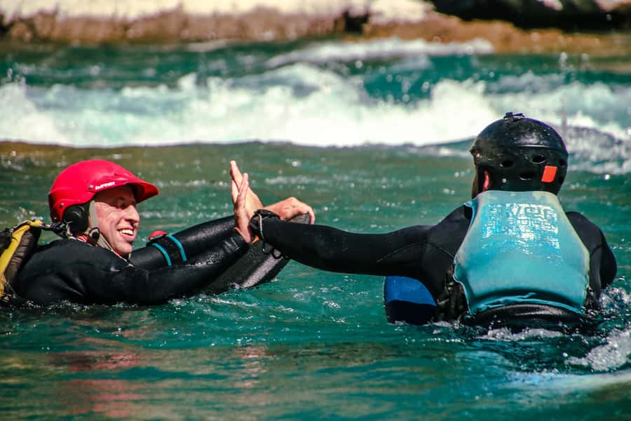 Queenstown: White Water Surfing Along the Kawarau River - The briefing is more important than it sounds