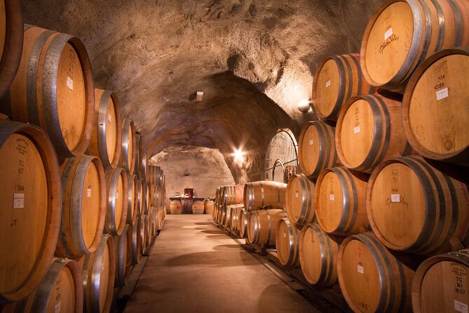 Queenstown Wine Tour - Gibbston Valley Cave | Kinross | Amisfield - The guide makes or breaks the day