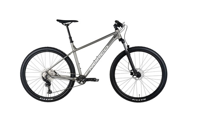 Ride Queenstown’s Stunning Trails on a Mountain Bike - Family equipment for mixed-age groups