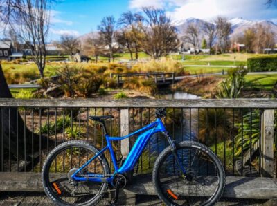 Ride to Riches: Arrowtown to Queenstown with Shuttle