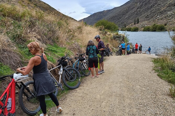 Roxburgh Gorge Bike Hire with Jet Boat & Return Shuttle Included - The jet boat section through the gorge