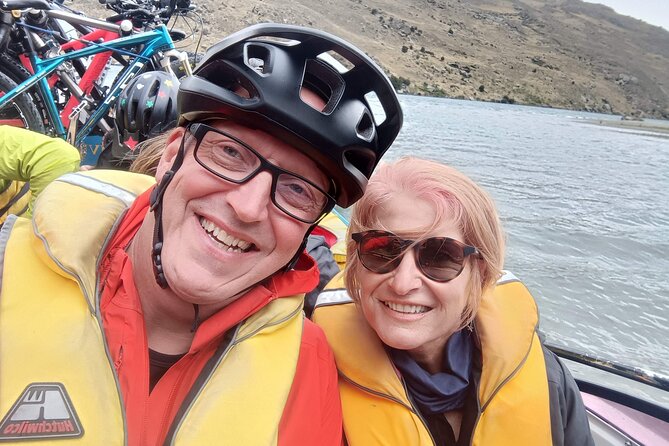 Roxburgh Gorge Bike Hire with Jet Boat & Return Shuttle Included - The return shuttle makes the route practical
