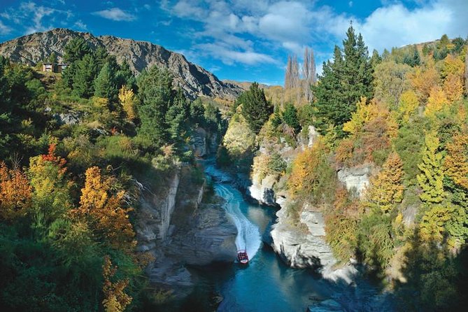 Shotover River Extreme Jet Boat Ride in Queenstown - Why the Shotover River feels different from a harbor ride