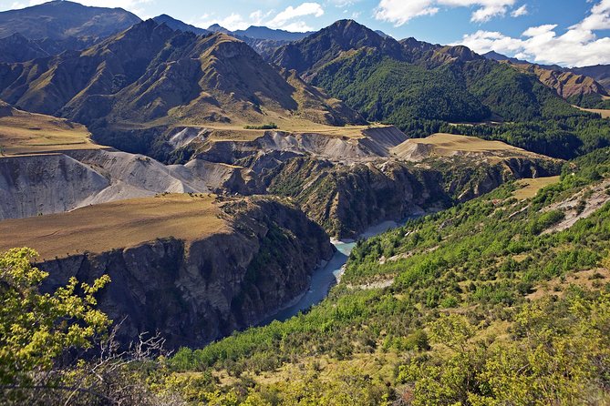 Skippers Canyon 4WD Tour from Queenstown - A 4WD ride built around Skippers Road