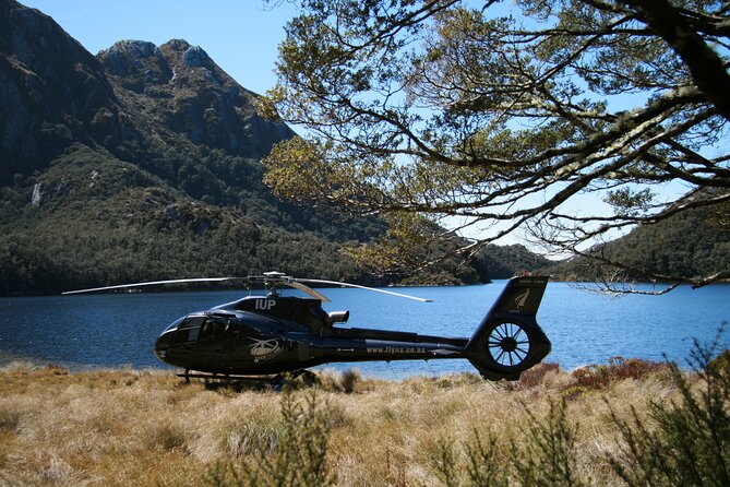 The Ultimate Milford Sound Experience by Helicopter from Queenstown - The pilots are part of the experience