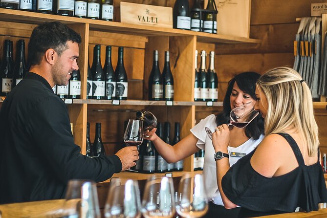 The Wine Trail Tour - Lunch breaks up the tasting