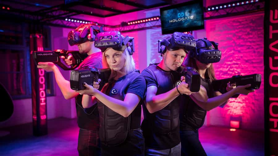 Thrillzone Queenstown: Multiplayer Virtual Reality - Hologate VR turns a short session into group entertainment