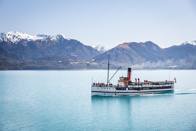 TSS Earnslaw Lake Wakatipu Steamship Cruise from Queenstown - The 45-minute ride toward Walter Peak