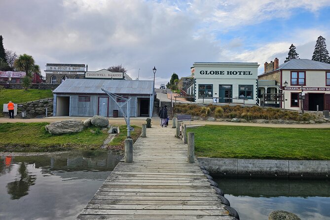 Wanaka Private Day Trip from Queenstown: TravelnGo - Arrowtown’s gold-mining past